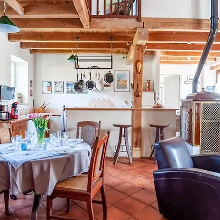 3 Bedroom Awesome Home In Frayssinet-Le-Gelat